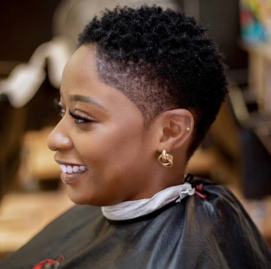 Ladies natural cut and shape